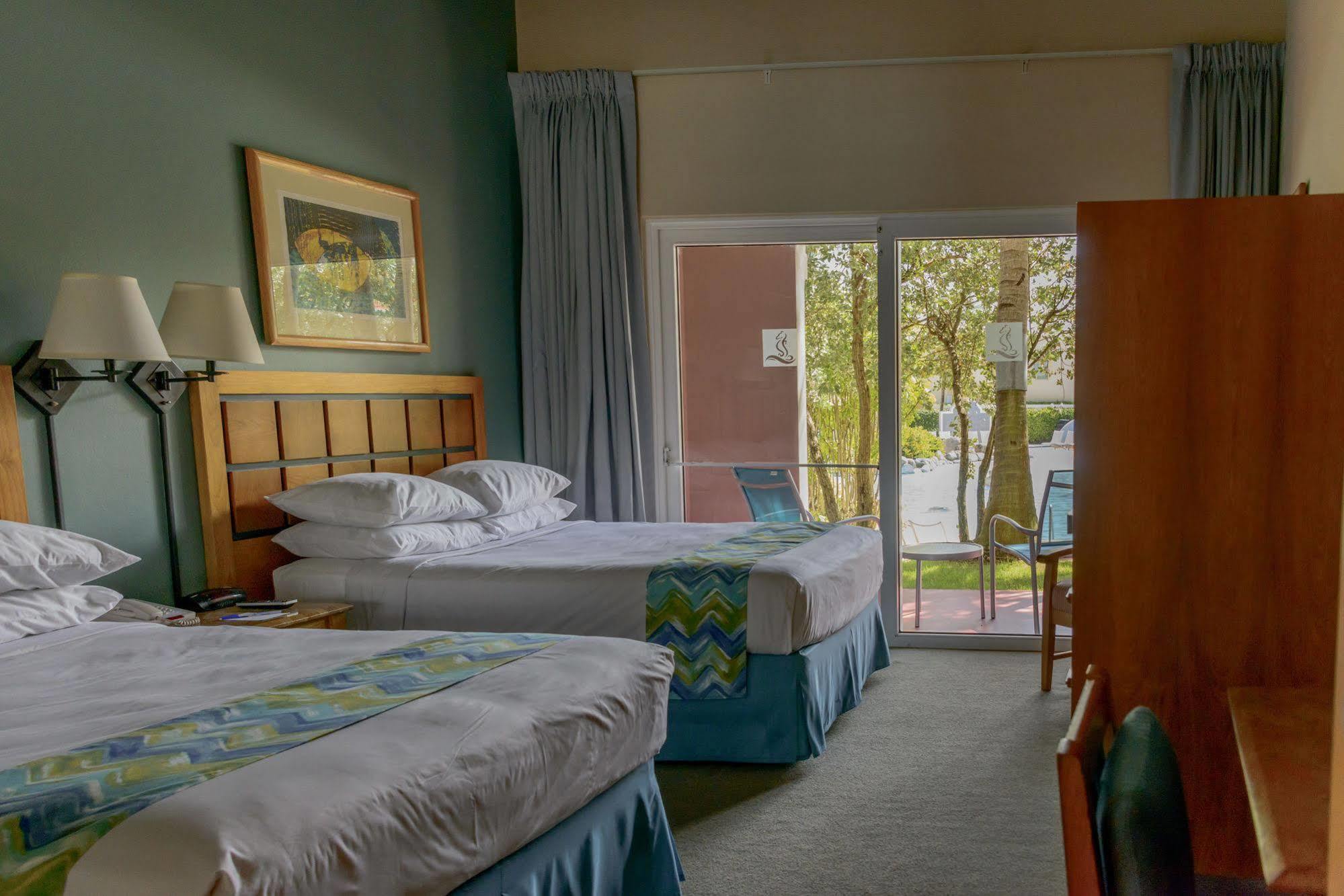 Aquarius Vacation Club At Dorado Del Mar Hotell Exteriör bild