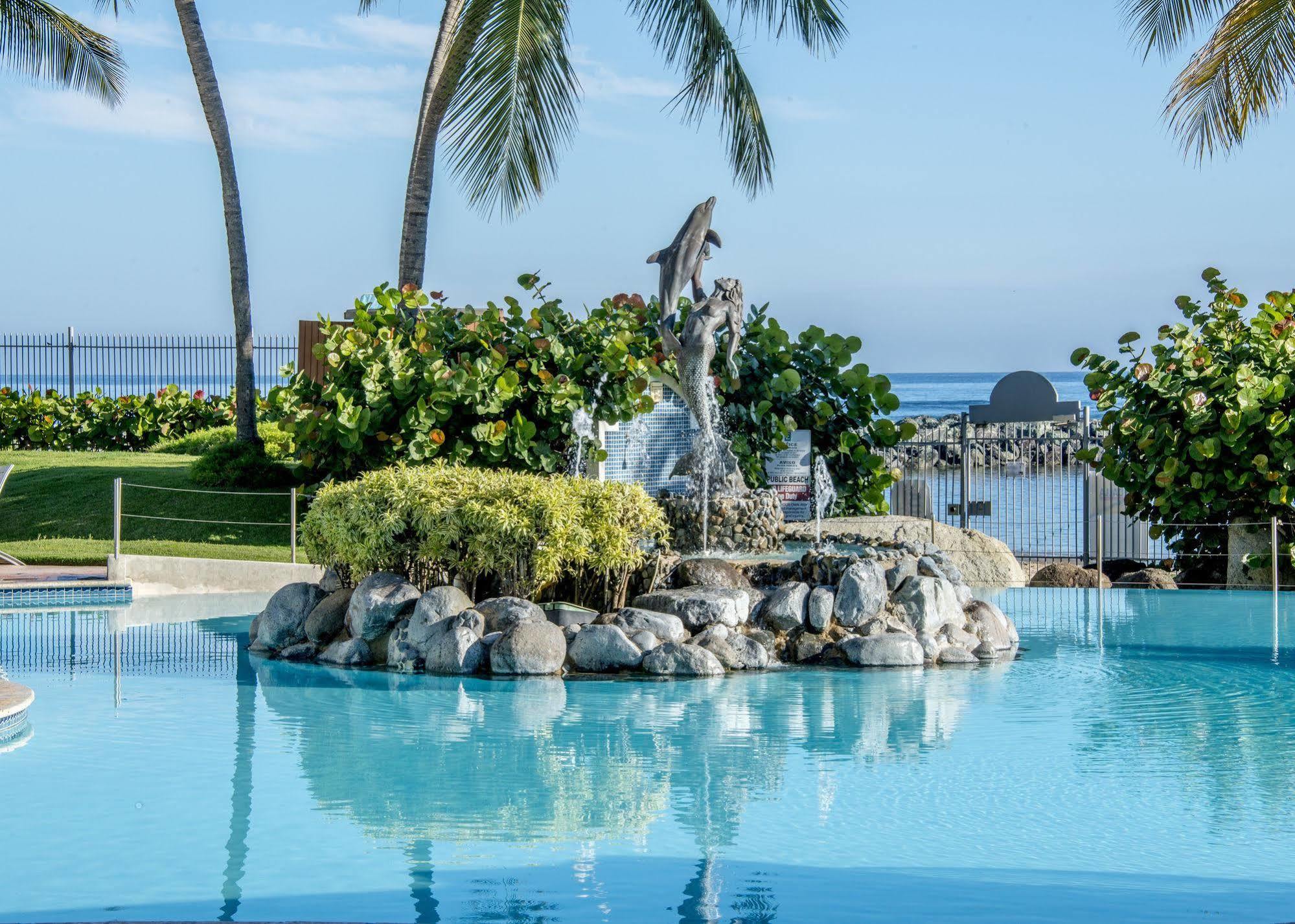 Aquarius Vacation Club At Dorado Del Mar Hotell Exteriör bild